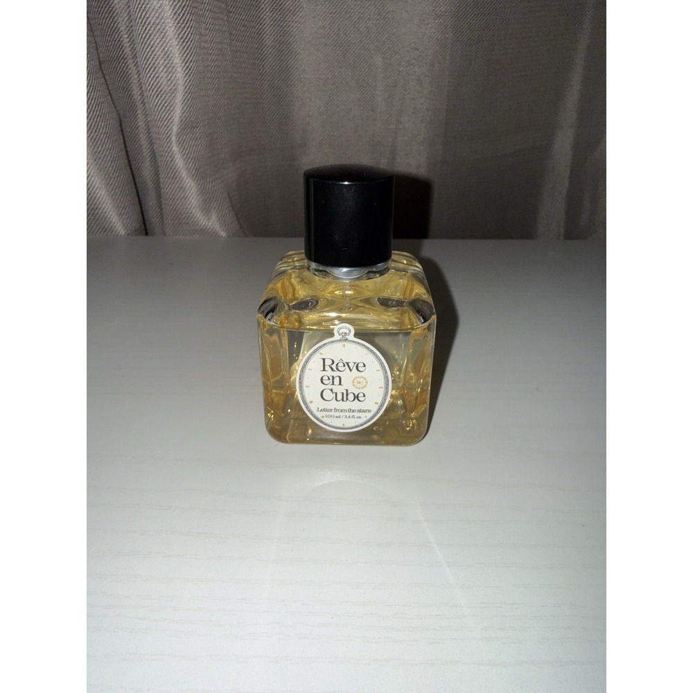 AVON REVE EN CUBE‎ LETTER FROM THE STARS